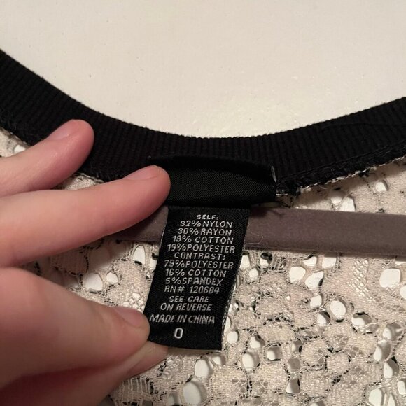 Torrid Size 0 Lace Sheer Blouse - Picture 5 of 6